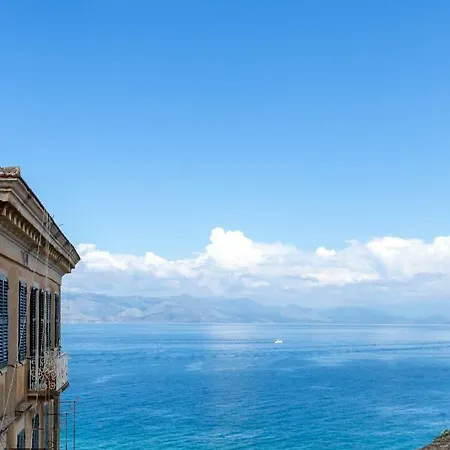 Dousmani Corfu Old Town Appartement *